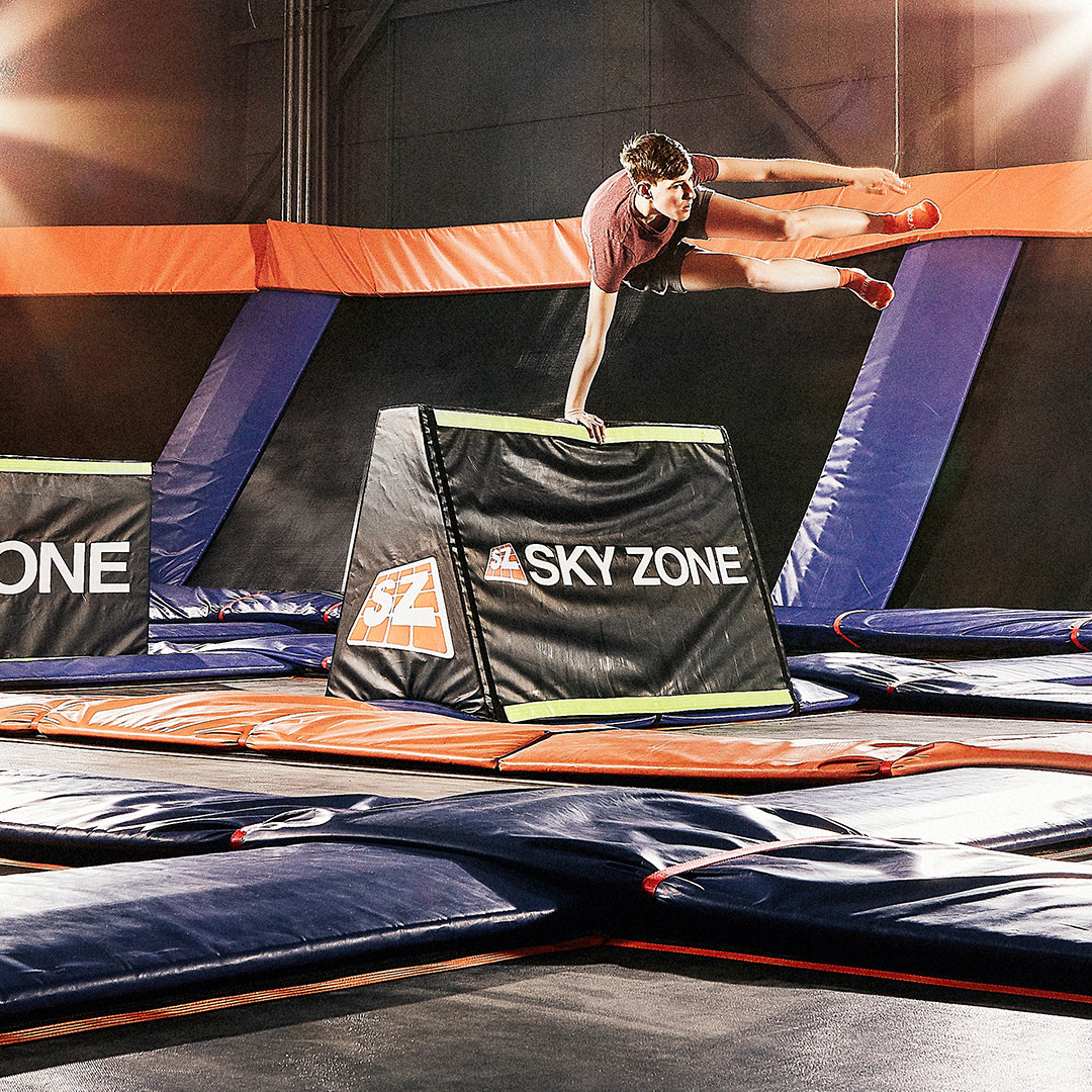 Deal Two Sky Zone Timonium Open Jump Or Glow Jump Passes Certifikid