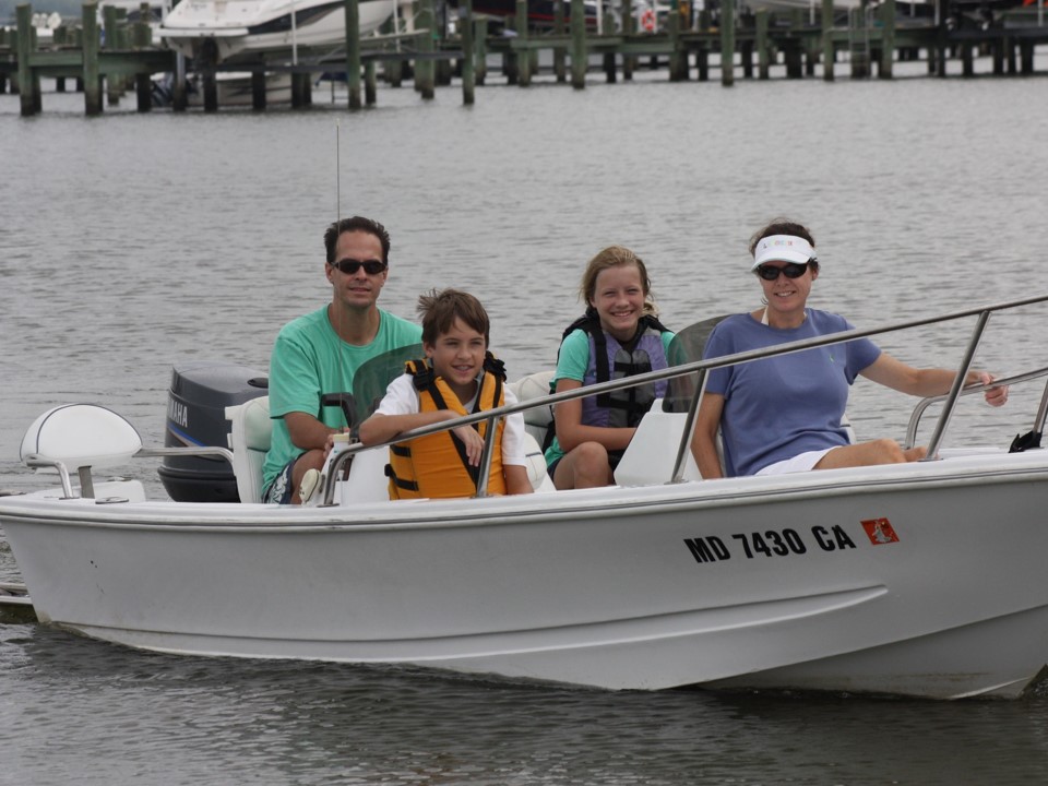 Chesapeake Bay Boat Rentals [From $150/Hour]